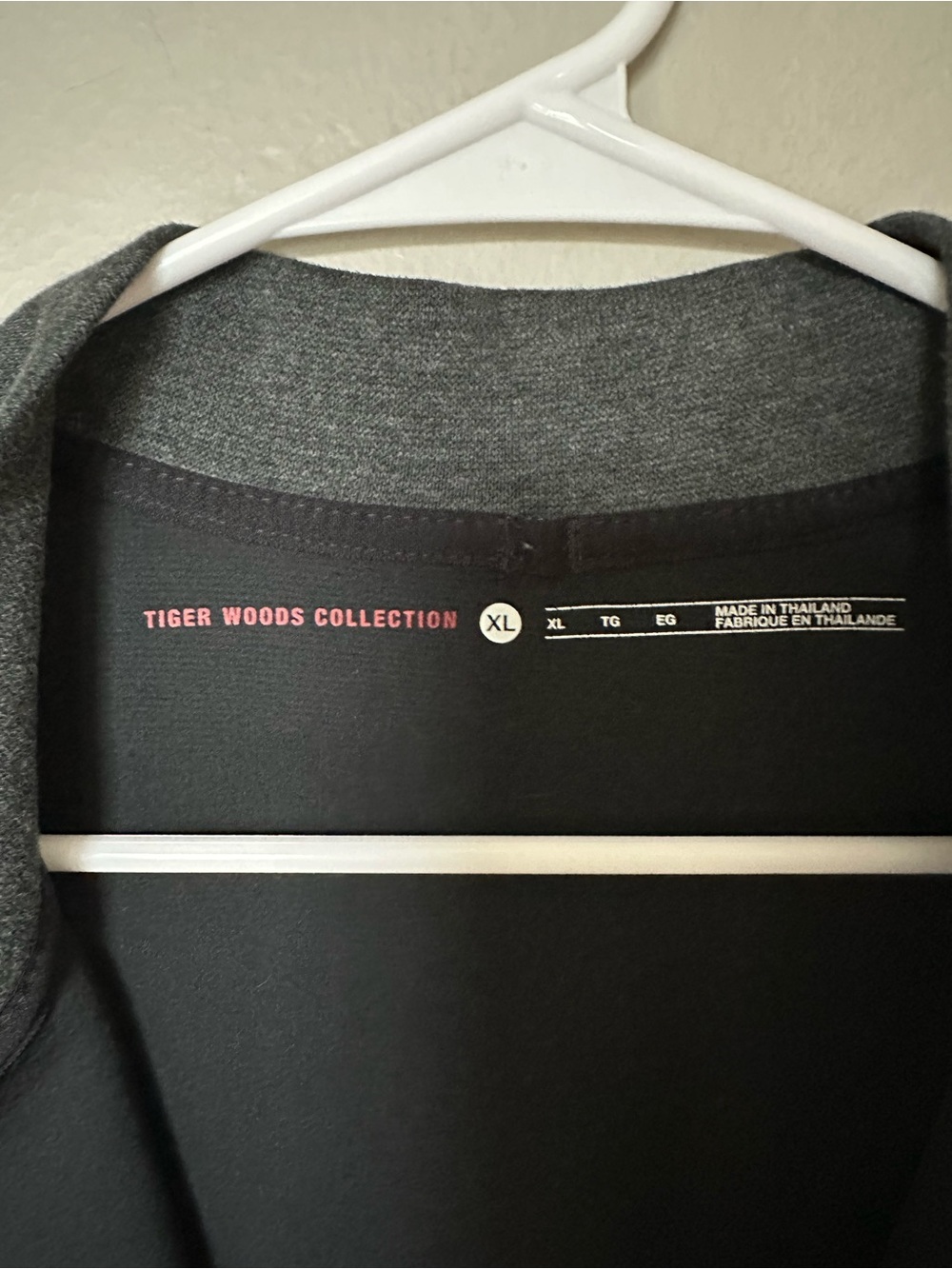 Nike Tiger Woods Collection Pullover Vest in Charcoal Gray - Picture 3 of 6